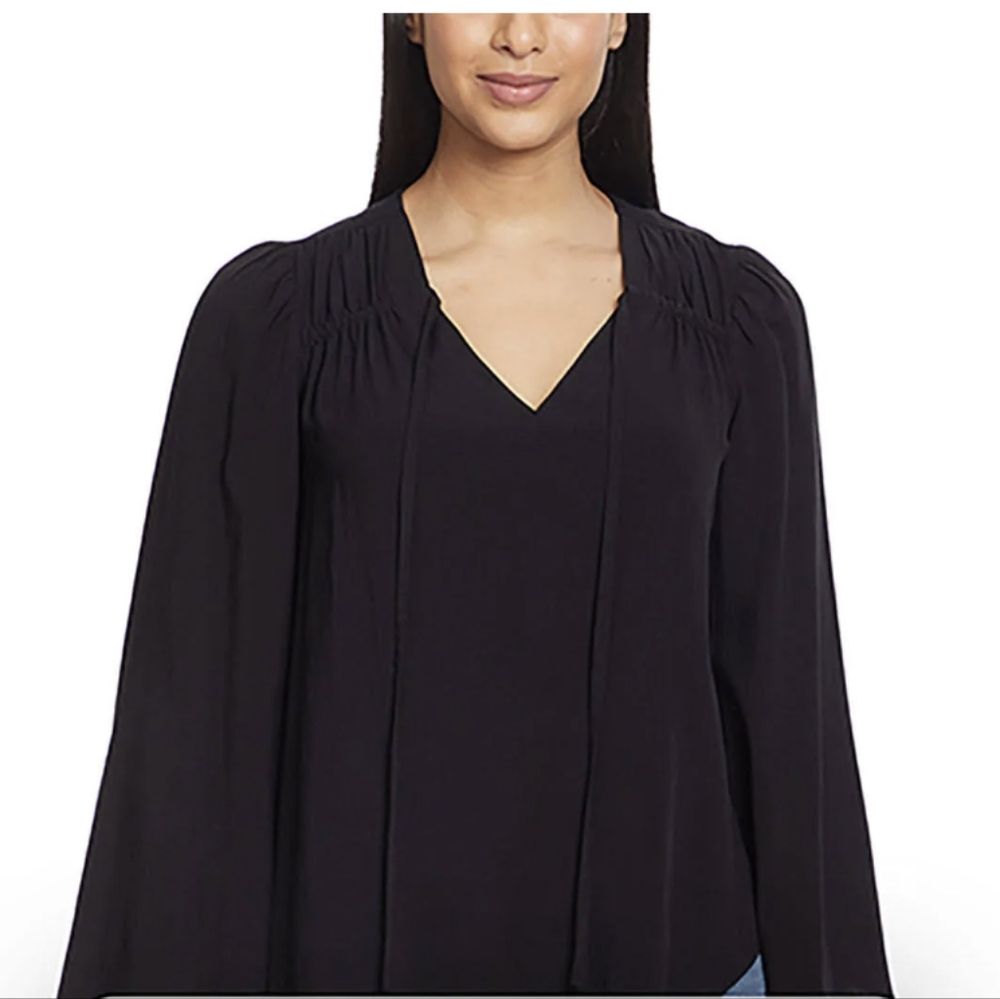 Nwt Jessica Simpson Women's Tops Jessica Simpson Leslie Boho Long Flare Sleeve